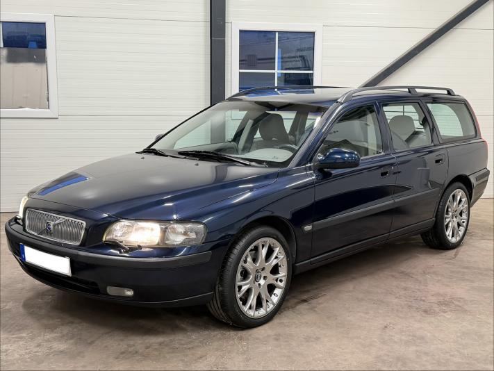 Volvo V70 2.4T 200HK Automat 2001 med 1 500mil