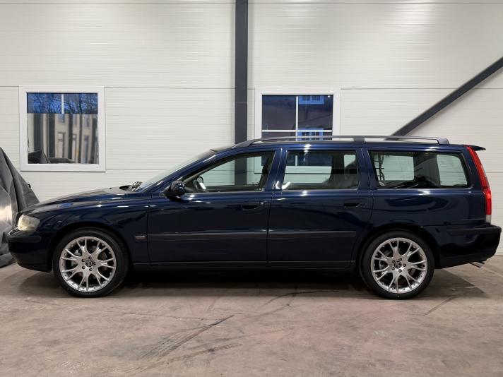 Volvo V70 2.4T 200HK Automat 2001 med 1 500mil