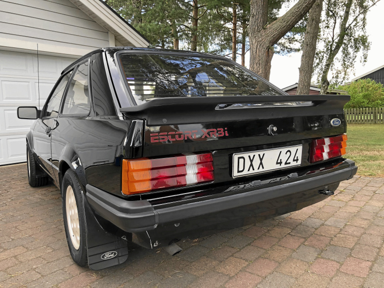 Ford Escort XR3i