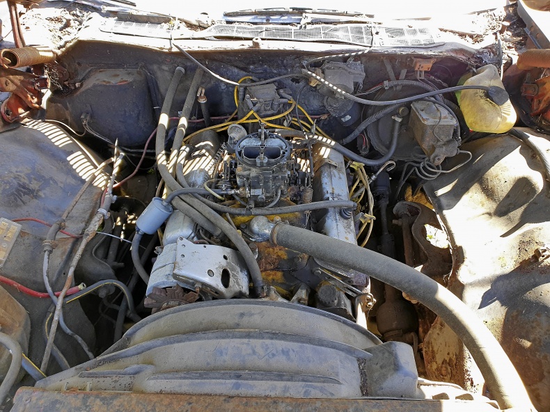 Chevrolet Impala / Kingswood Estate Wagon V8