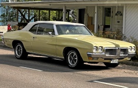 Pontiac LeMans Sport Cab