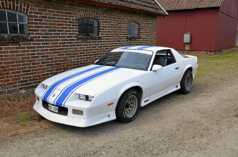 Chevrolet Camaro RS