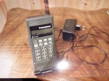 Äldre mobiltelefon 80-tal