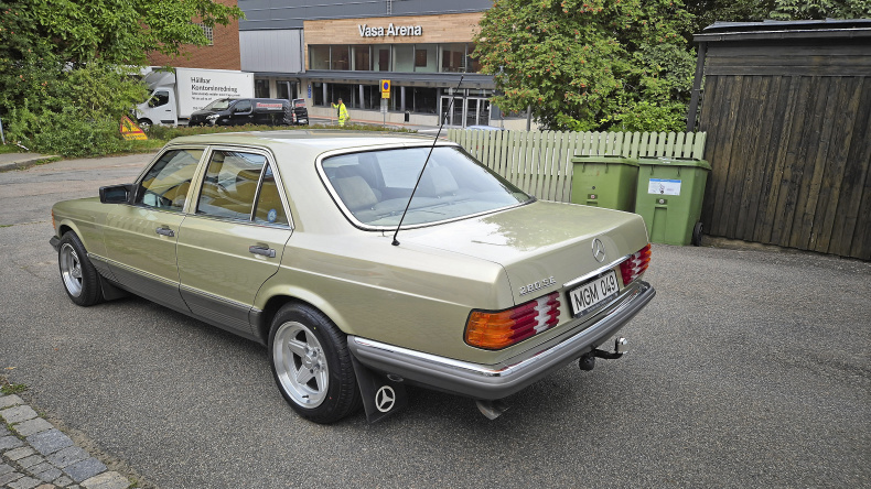 Mercedes 280 se w126