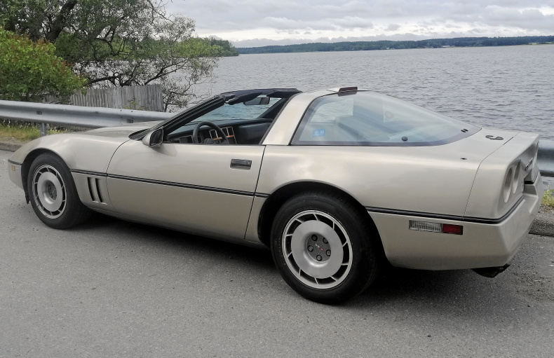 Chevrolet Corvette C4 T-Top