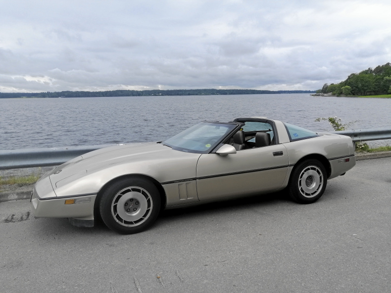 Chevrolet Corvette C4 T-Top