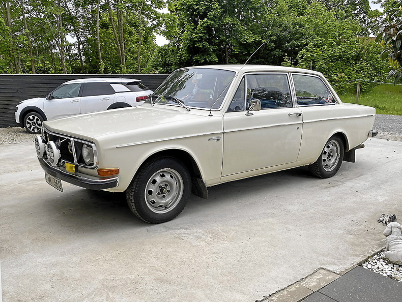 Volvo 142 2.0
