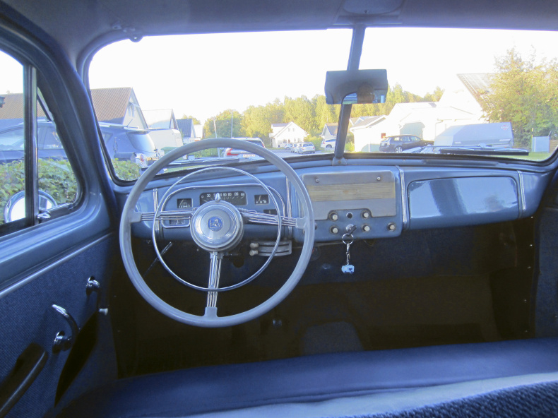 Standard Vanguard 