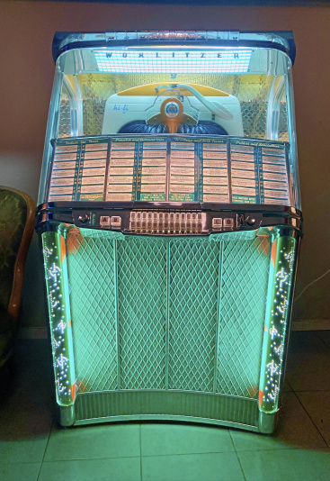 JUKEBOX - Wurlitzer 2104