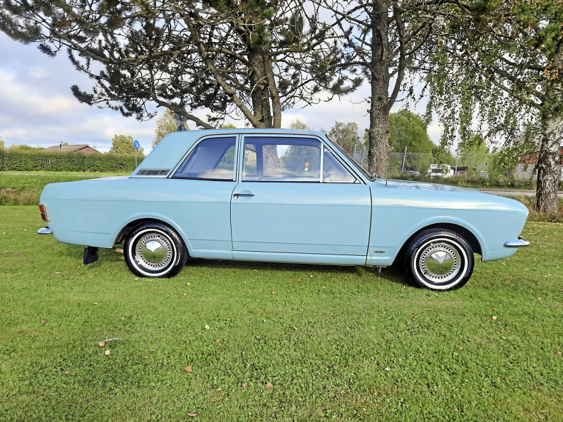 Ford Cortina 1300 De Luxe