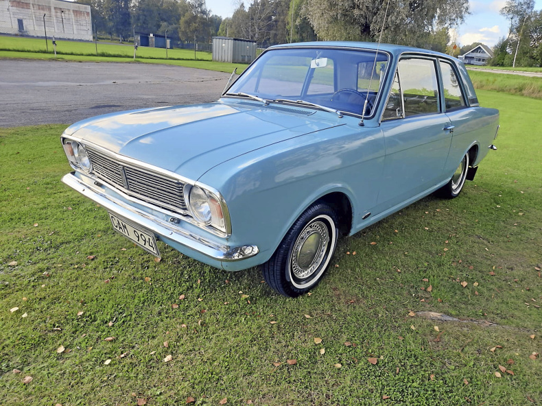 Ford Cortina 1300 De Luxe