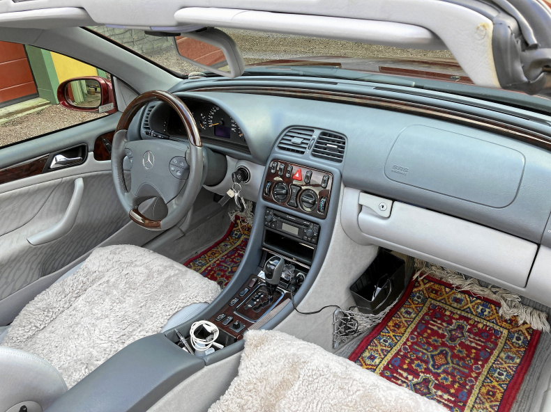 MB CLK 230 Cab