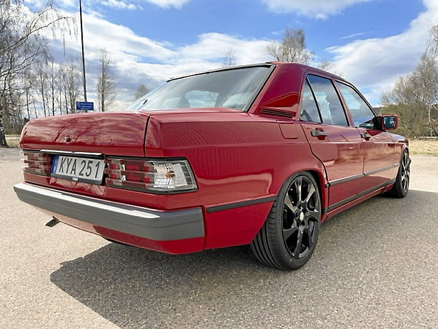 Mercedes 190E