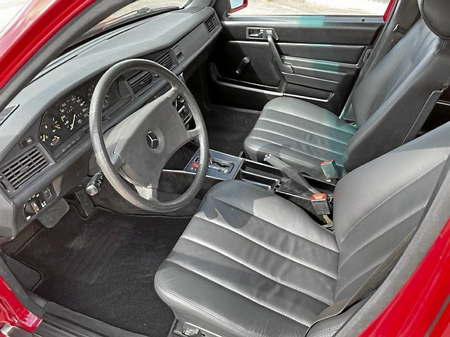Mercedes 190E