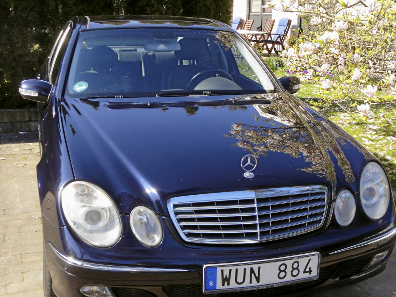 MERCEDES-BENZ  320