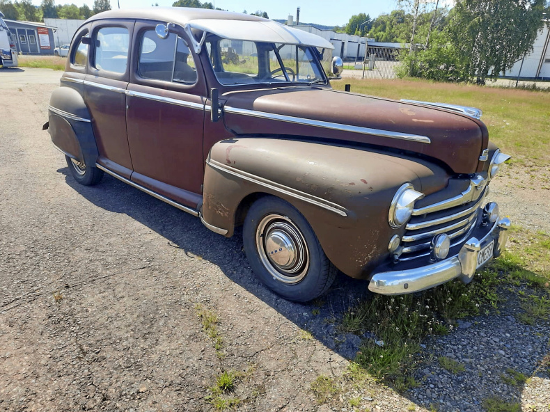Ford Super De Luxe - 1947