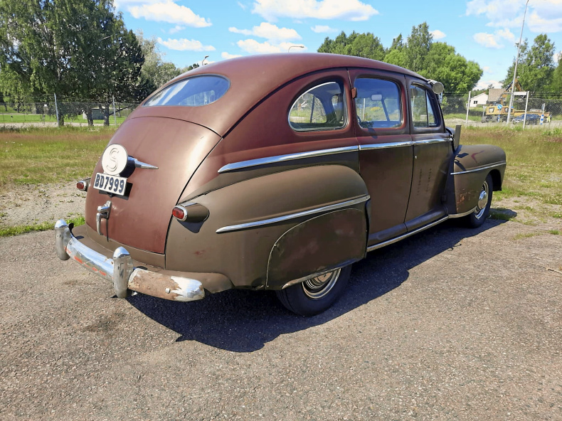 Ford Super De Luxe - 1947