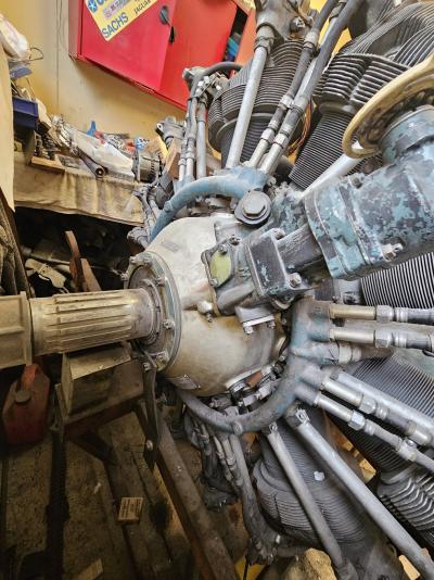 Flygmotor ASH-62, 9-cylindrig 1820 stjärnmotor, 30