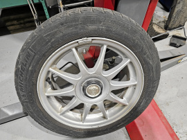 AUDI 16 TUM VINTERHJUL