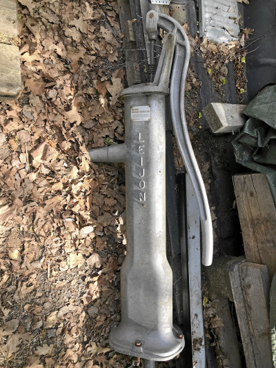 Vattenpump