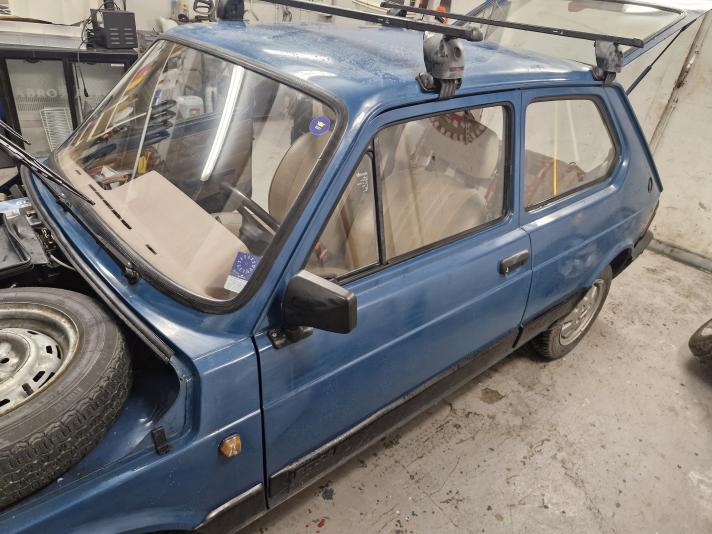 Fiat 127 LS 5 speed 1050