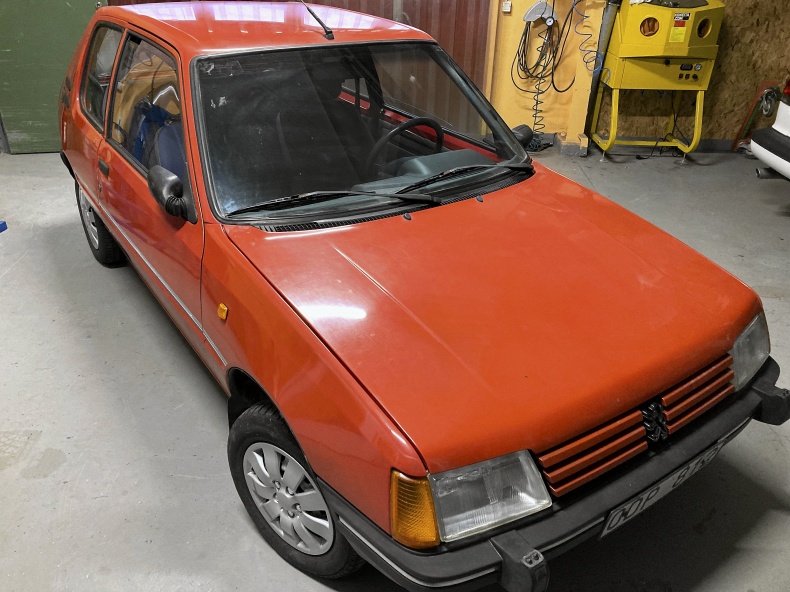 Peugeot 205 1.1 3-dr.