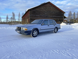 Volvo 740 GLT