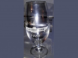 Glas