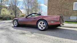 Chevrolet Corvette cab