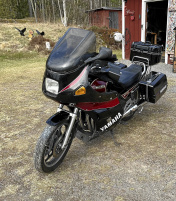 Yamaha XI 900