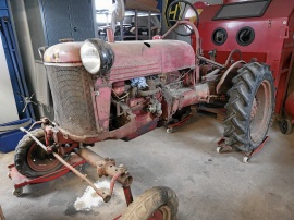 Farmall Cub