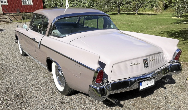 Studebaker Golden Hawk 1956