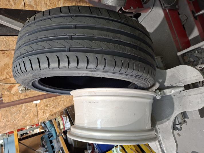 VW 17 TUM SOMMARHJUL