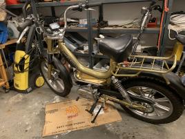 Moped Golden   Champ 1977