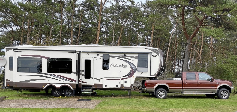 Ford 350 -05, Columbus trailer 