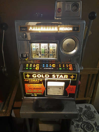 NOSTALGI OCH KURIOSA