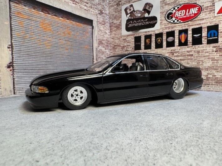 1:25 Pro Street Impala SS '96 Blackout tribute
