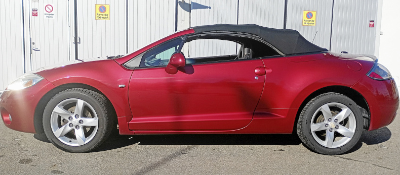 Mitsubishi Eclipse Spyder