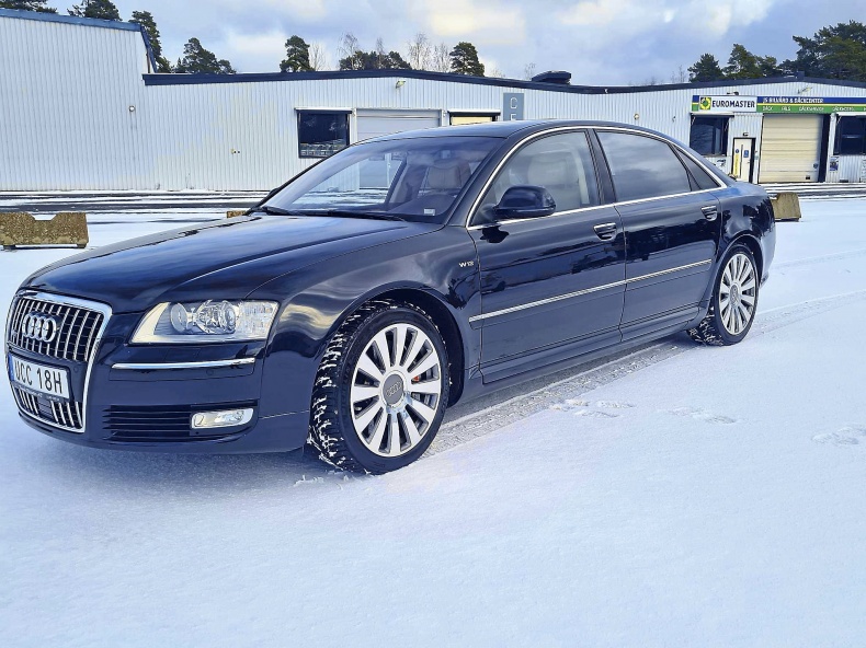 Audi A8 L W12 exclusive