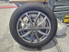 TOYOTA 4 SEASOM,S VINTERHJUL 17 TUM