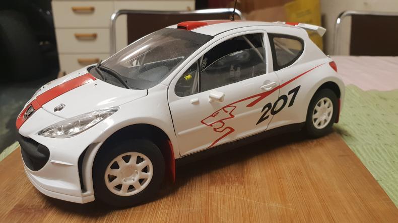 PEUGEOT 207 SUPER RALLY