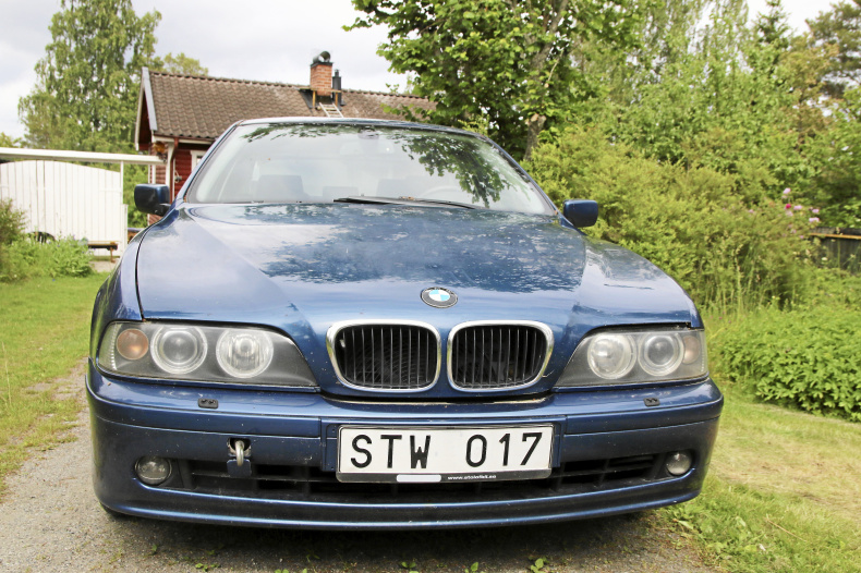 BMW 525iA E39,  till salu  till högstbjudande