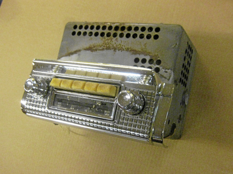 Kaiser 1951-1953 originalradio