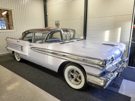 Oldsmobile super 88