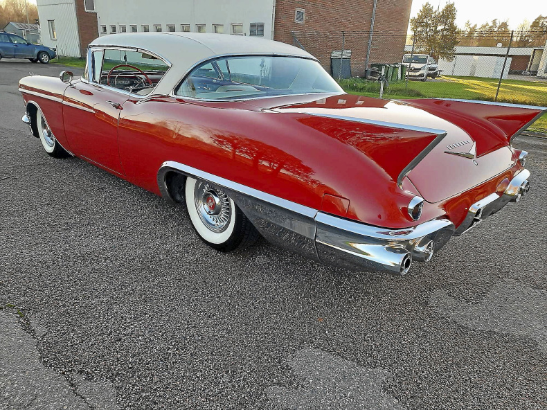 Cadillac Eldorado Seville
