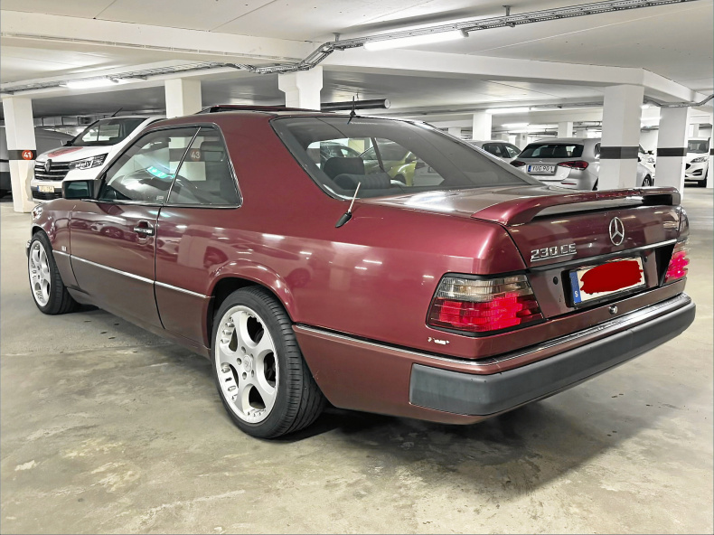 Mercedes-Benz 230CE W124 Coupé  16.300mil automat