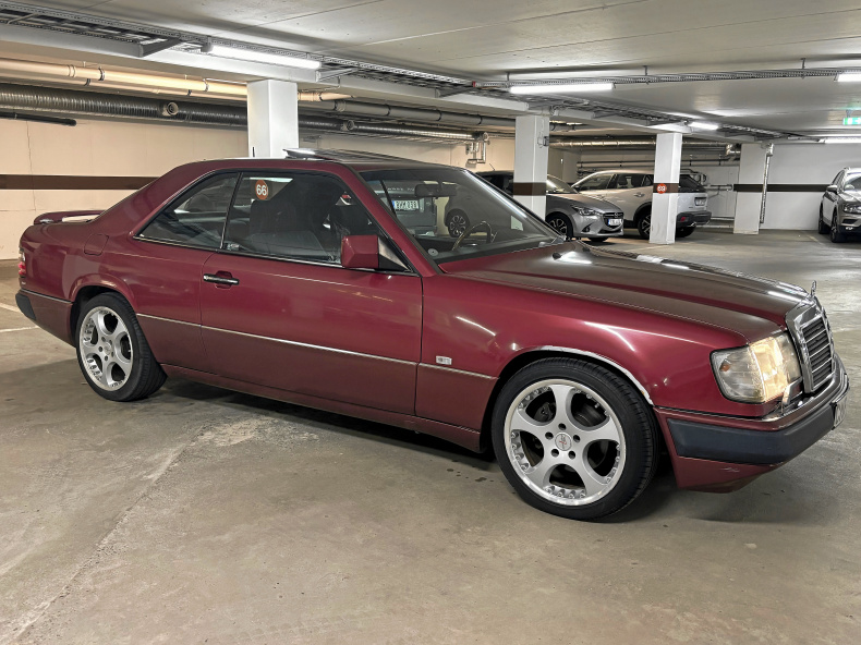 Mercedes-Benz 230CE W124 Coupé  16.300mil automat