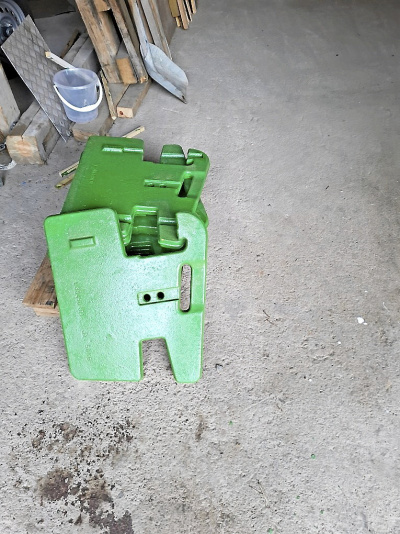 Volvo Krabat 1957, frontvikter John Deer