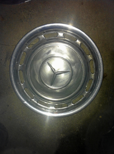 Navkapslar Mercedes 4 st