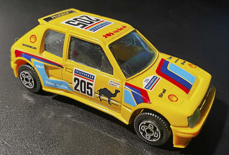 En unik samling Peugeot 205 T16 Grupp B!